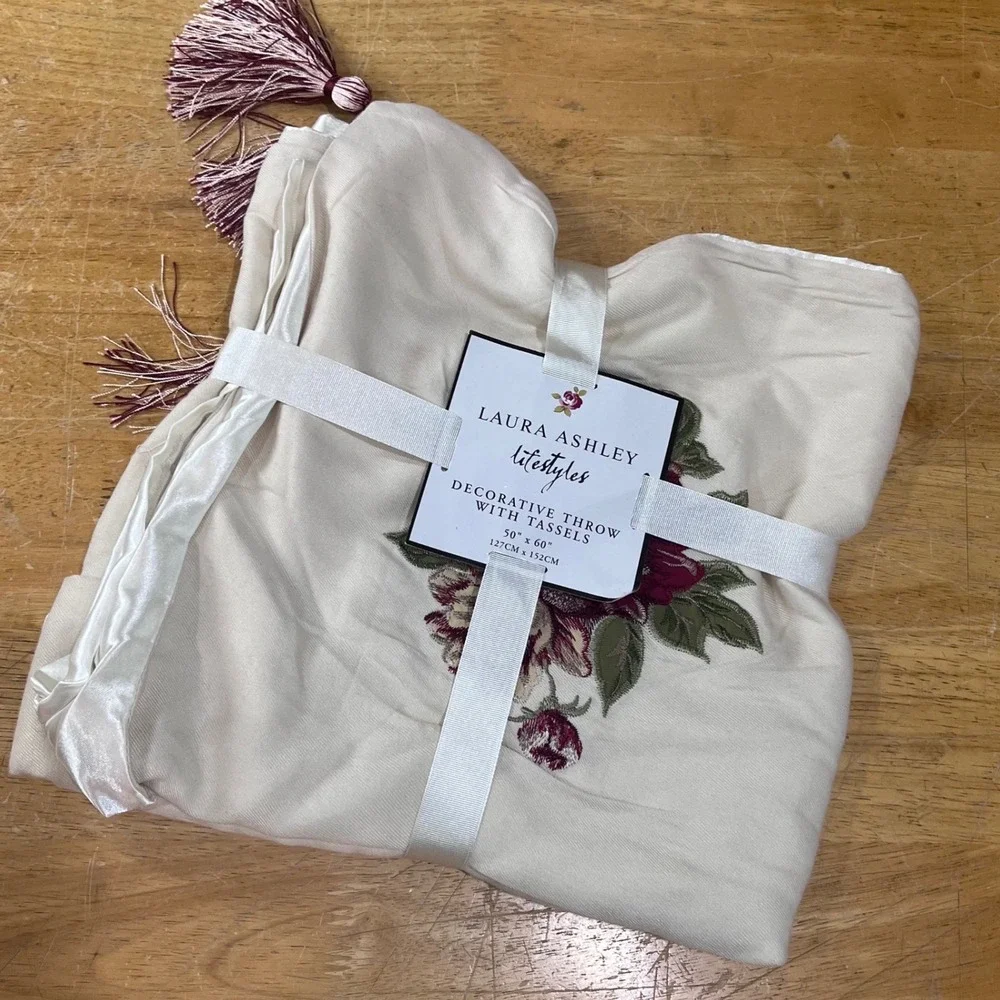 Laura Ashley Lifestyles Rose Embroidered Tassel Throw Blanket Ivory Burgundy